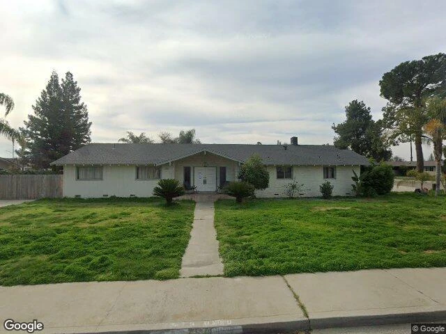 House image located at Sanger, CA 93657