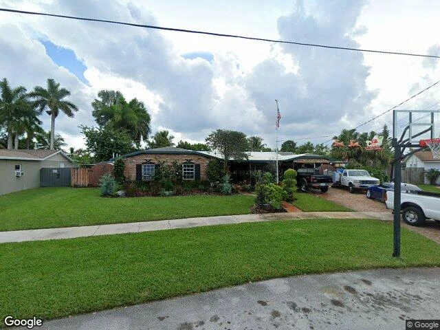 House image located at Miami, FL 33157