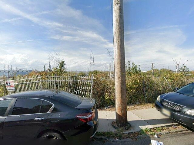 House image located at Indianapolis, IN 46225