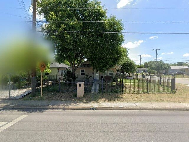 House image located at Comanche, OK 73529