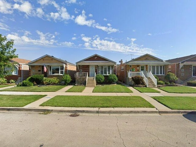 House image located at Chicago, IL 60638