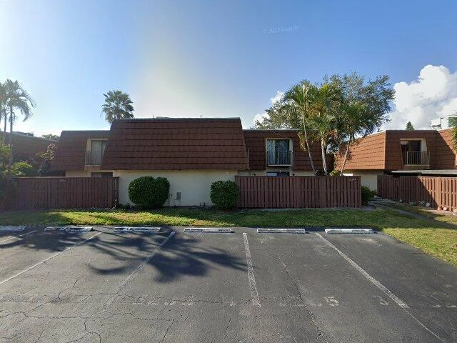 House image located at Fort Myers, FL 33919