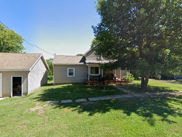 House image located at Saint Charles, IL 60174