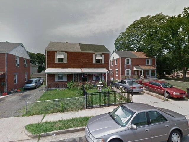 House image located at Arlington, VA 22204