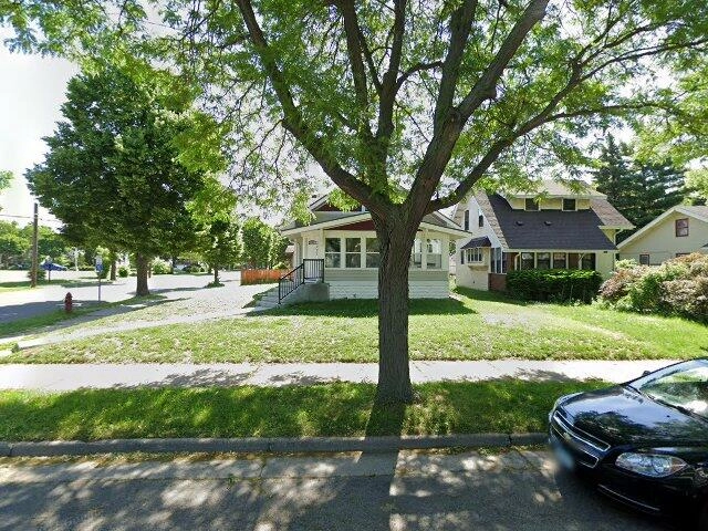 House image located at Minneapolis, MN 55407