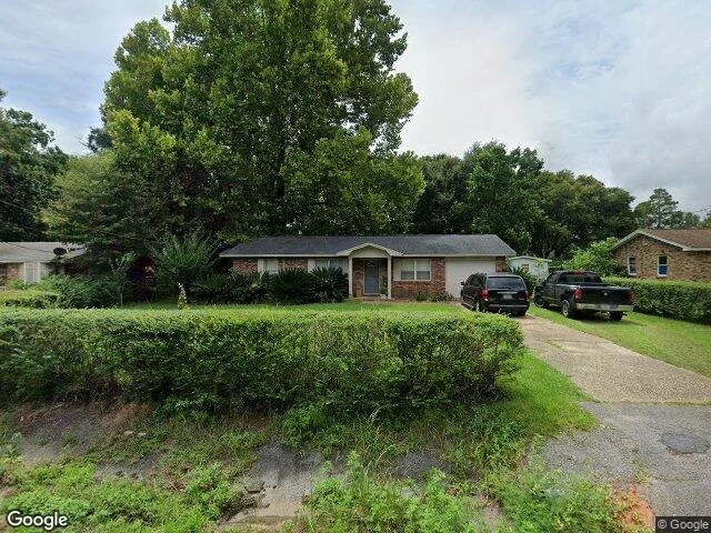 House image located at Milton, FL 32571