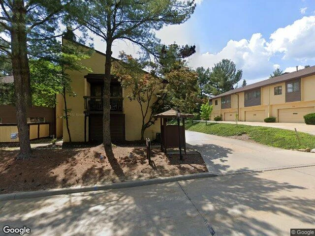 House image located at Akron, OH 44313