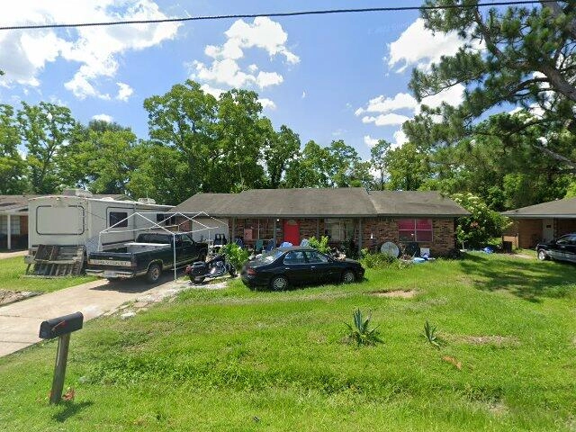 House image located at Gulfport, MS 39503