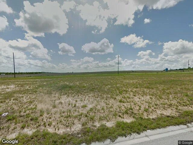 House image located at Dundee, FL 33838