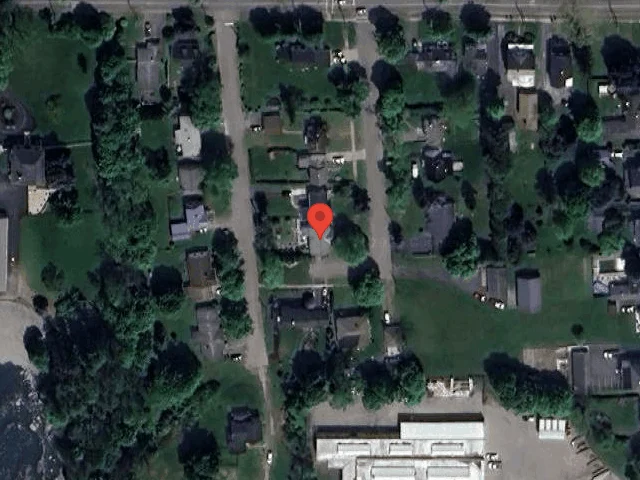 House image located at Newark, NY 14513