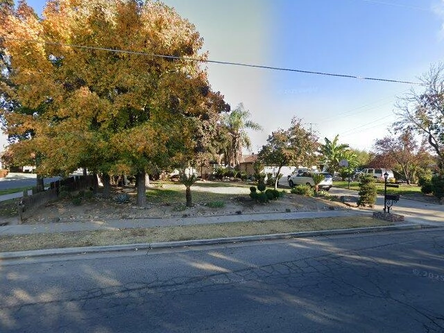 House image located at Visalia, CA 93292