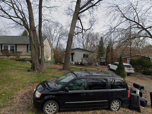 House image located at Highland, MI 48357