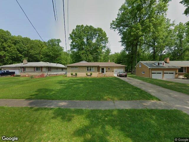 House image located at Warren, OH 44485