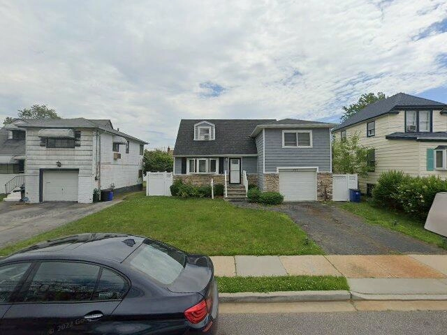 House image located at Freeport, NY 11520
