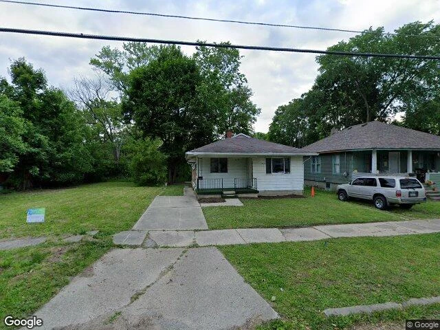 House image located at Flint, MI 48506