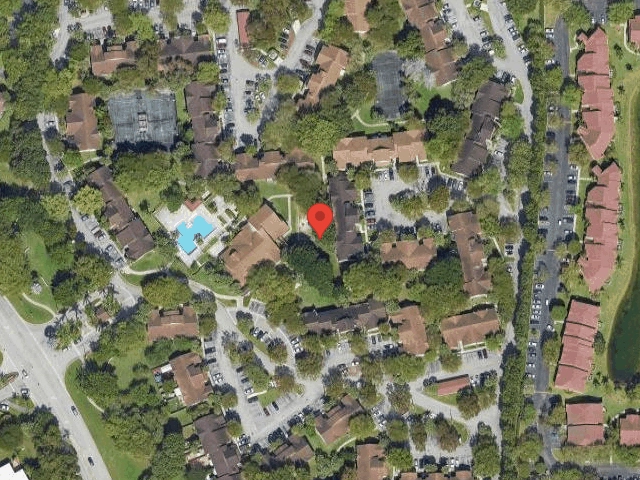 House image located at Miami, FL 33186