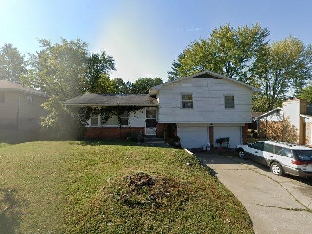 House image located at Columbia, MO 65203