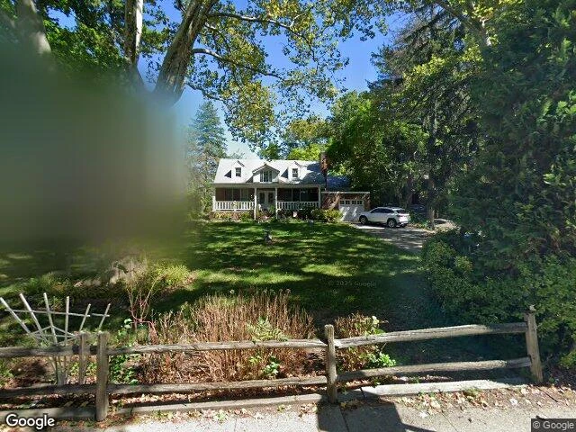 House image located at Staten Island, NY 10305