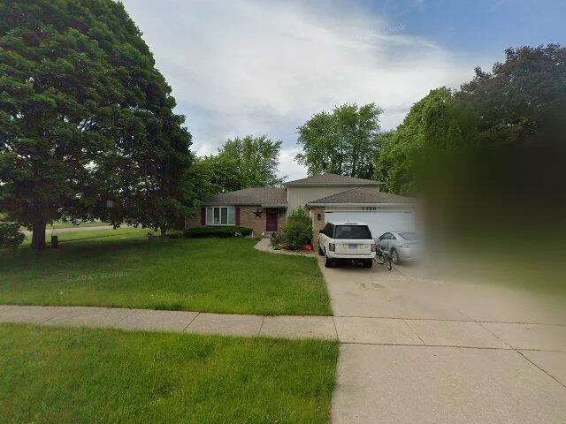 House image located at Shorewood, IL 60404