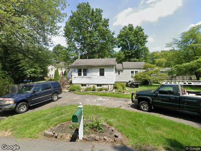 House image located at Warren, NJ 07059