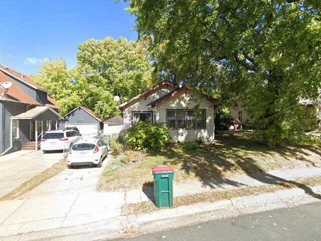 House image located at Minneapolis, MN 55421