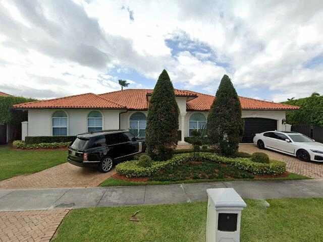 House image located at Miami, FL 33184