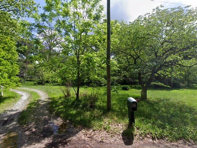 House image located at Brighton, IL 62012