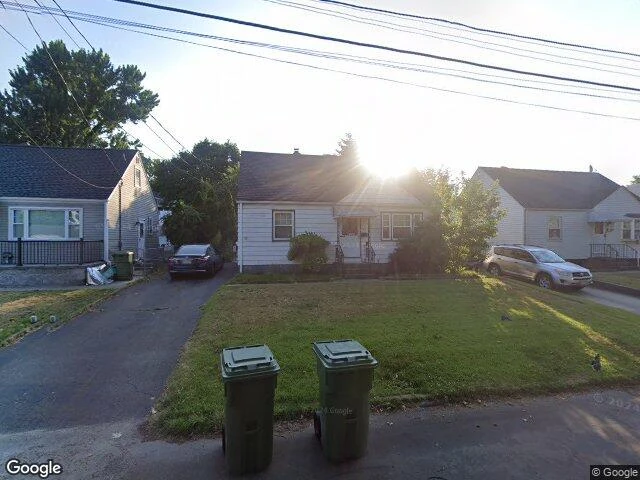 House image located at Parlin, NJ 08859