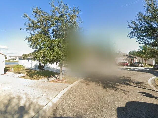 House image located at Ruskin, FL 33570