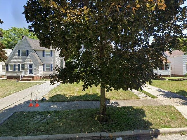 House image located at Cleveland, OH 44121