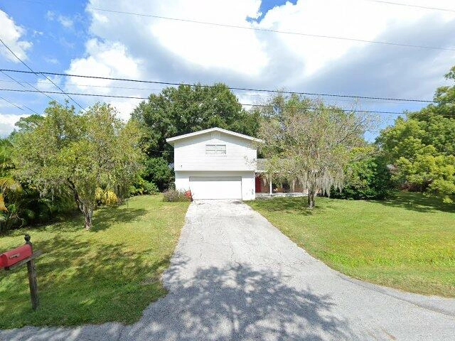 House image located at Largo, FL 33774