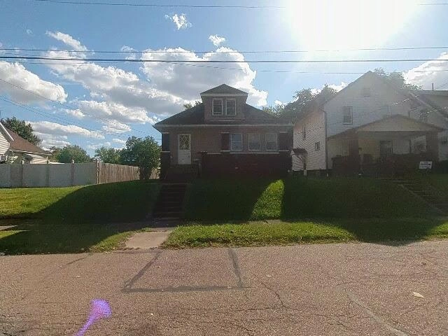 House image located at Canton, OH 44705