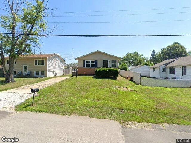 House image located at Peoria, IL 61614