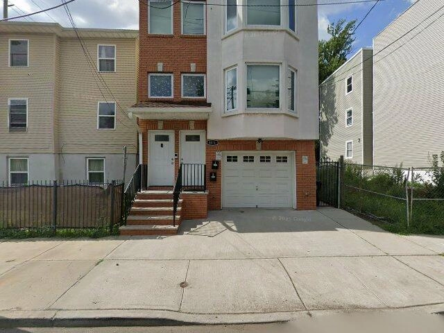 House image located at Newark, NJ 07112