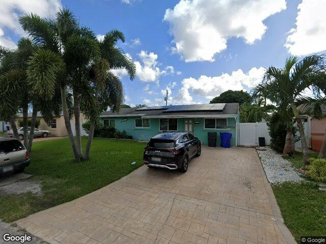 House image located at Hollywood, FL 33024