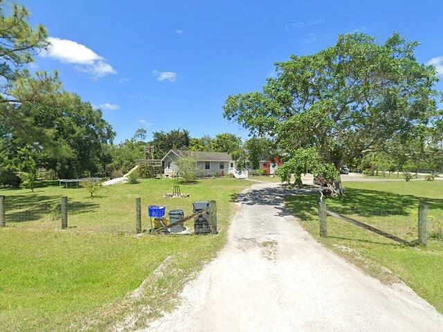 House image located at West Palm Beach, FL 33411