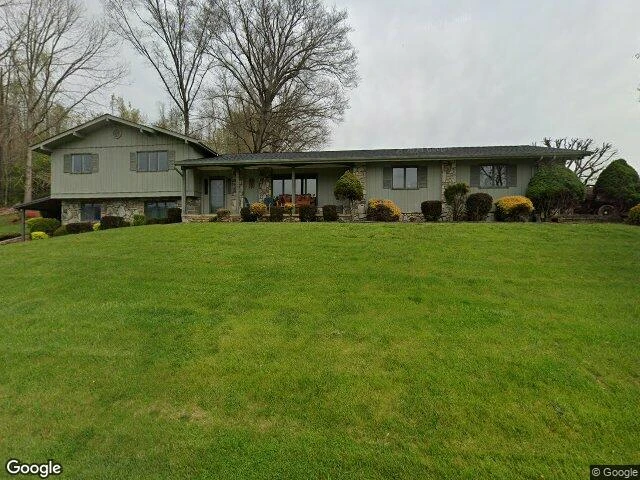House image located at Waynesville, NC 28786