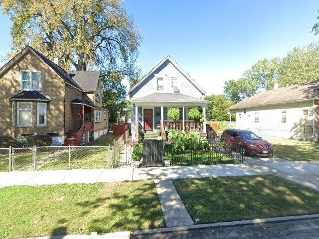 House image located at Chicago, IL 60628