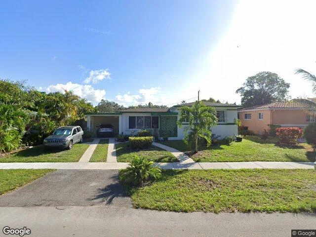 House image located at Miami, FL 33161