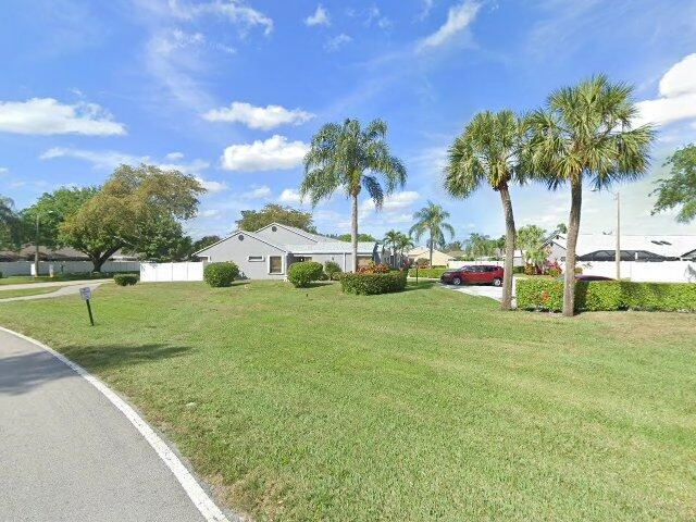 House image located at West Palm Beach, FL 33417