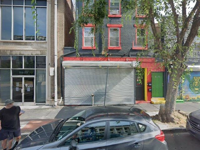 House image located at Trenton, NJ 08608