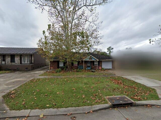 House image located at Gretna, LA 70056