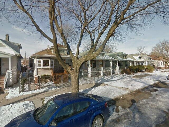 House image located at Chicago, IL 60628
