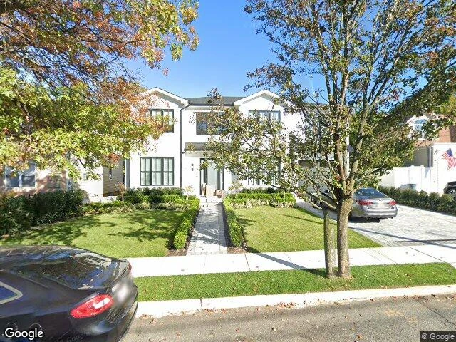 House image located at Cedarhurst, NY 11516