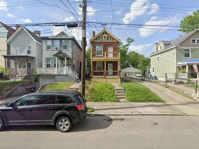 House image located at Cincinnati, OH 45207