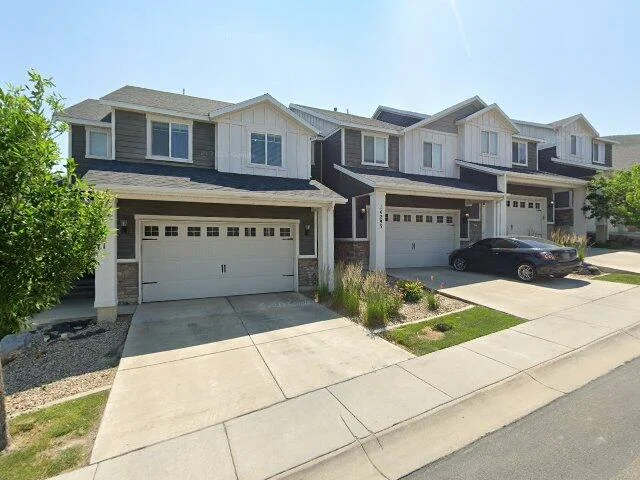 House image located at Draper, UT 84020