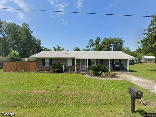 House image located at Wewahitchka, FL 32465