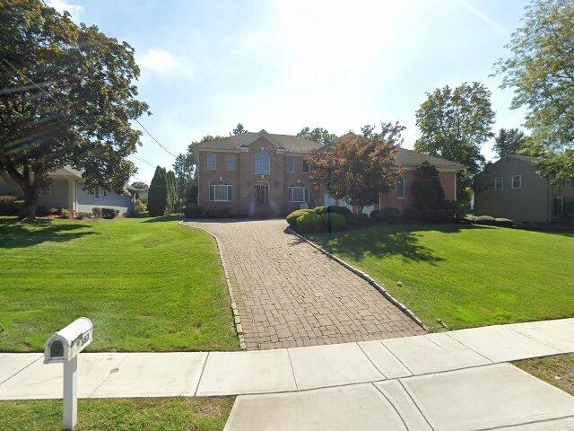 House image located at Birmingham, MI 48009