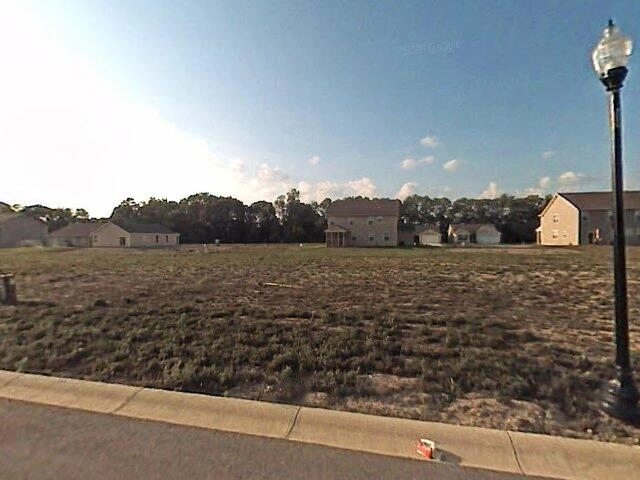 House image located at Indianapolis, IN 46235