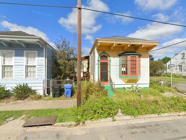 House image located at New Orleans, LA 70116